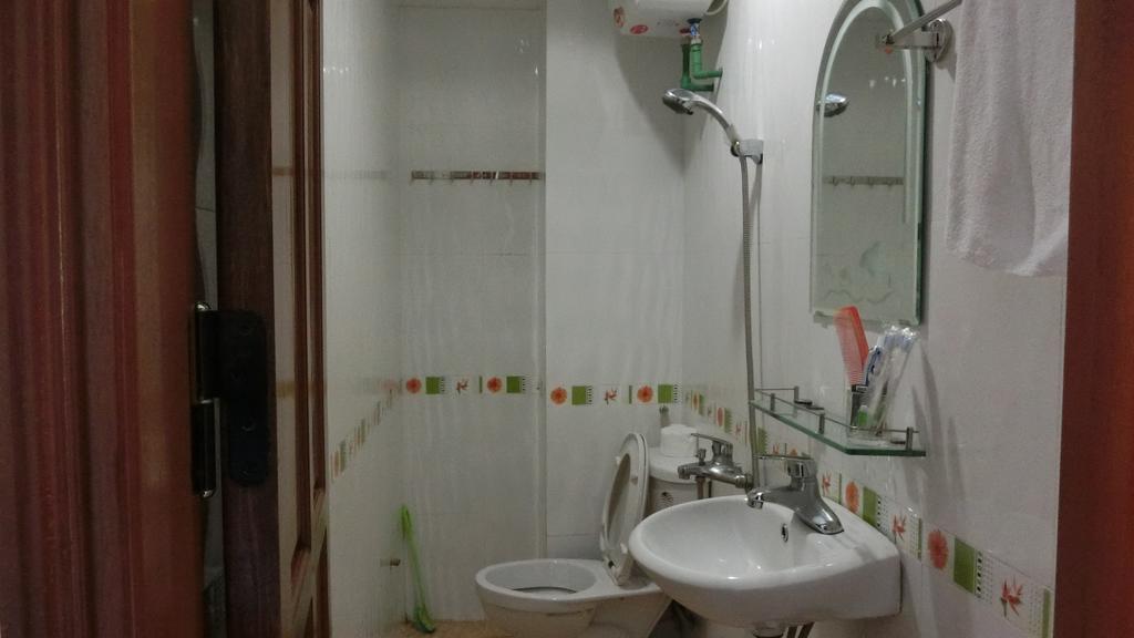 Anh Tuan Hotel Hue Esterno foto